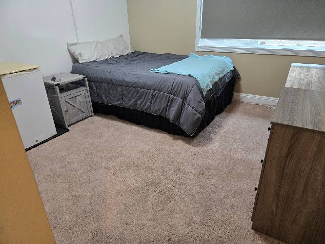 Looking for female renter