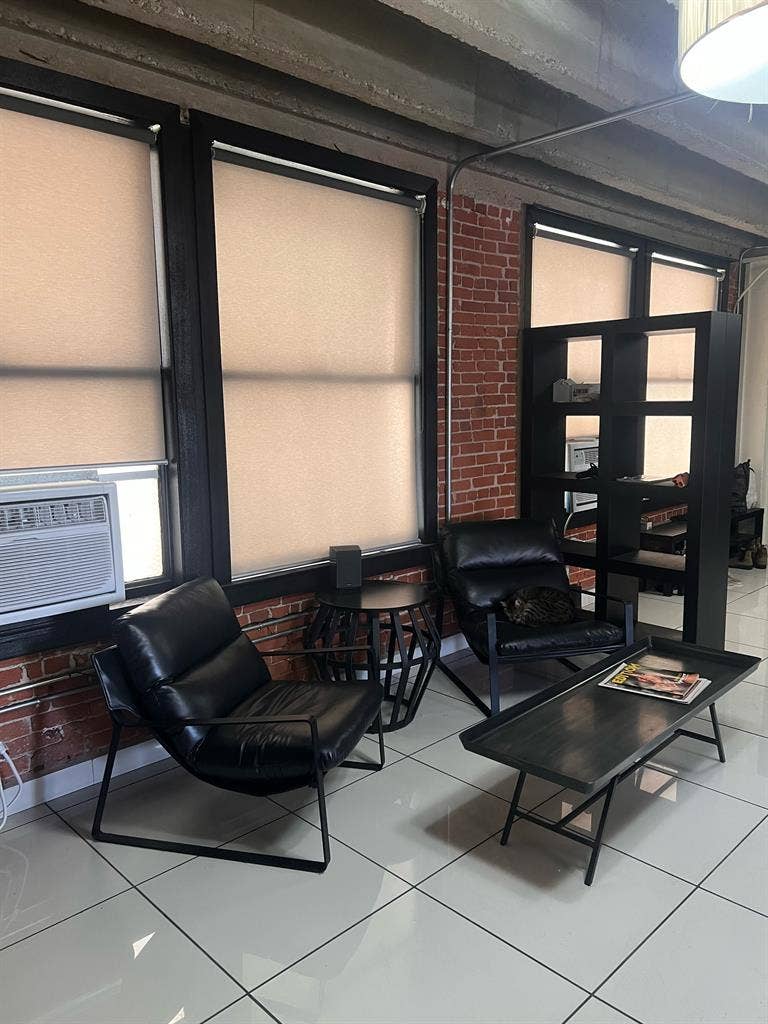 room 4 rent in DTLA $