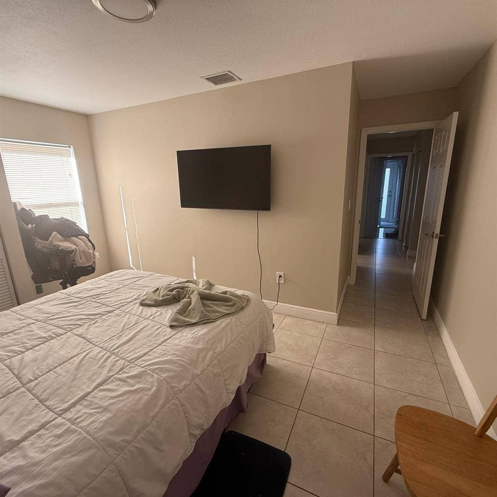 Room for rent near Sawgrass Mall