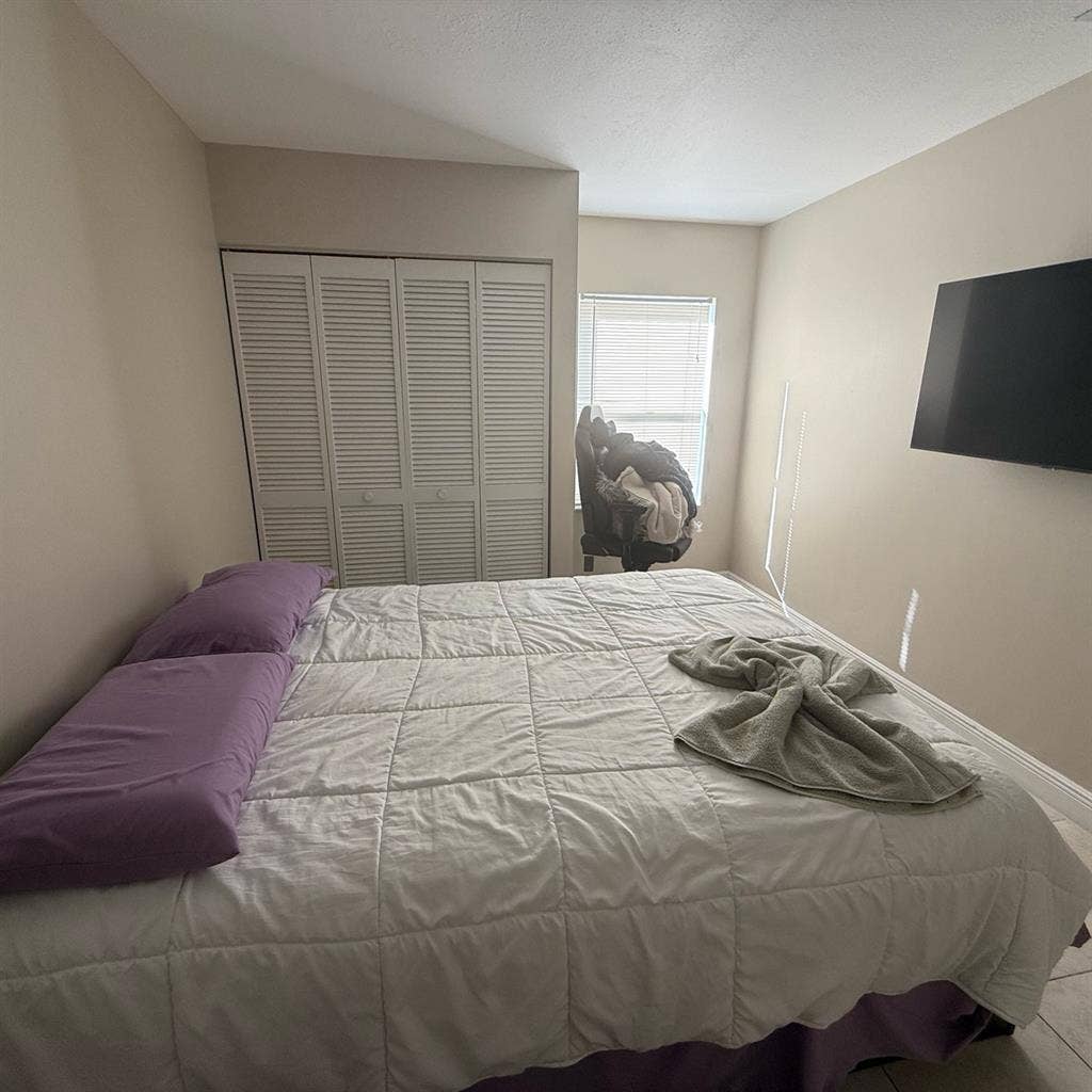 Room for rent near Sawgrass Mall