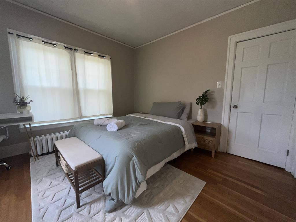 Room for Rent Near Downtown Detroit