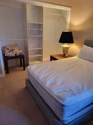 LAKE PROPERTY FURNISH ROOM