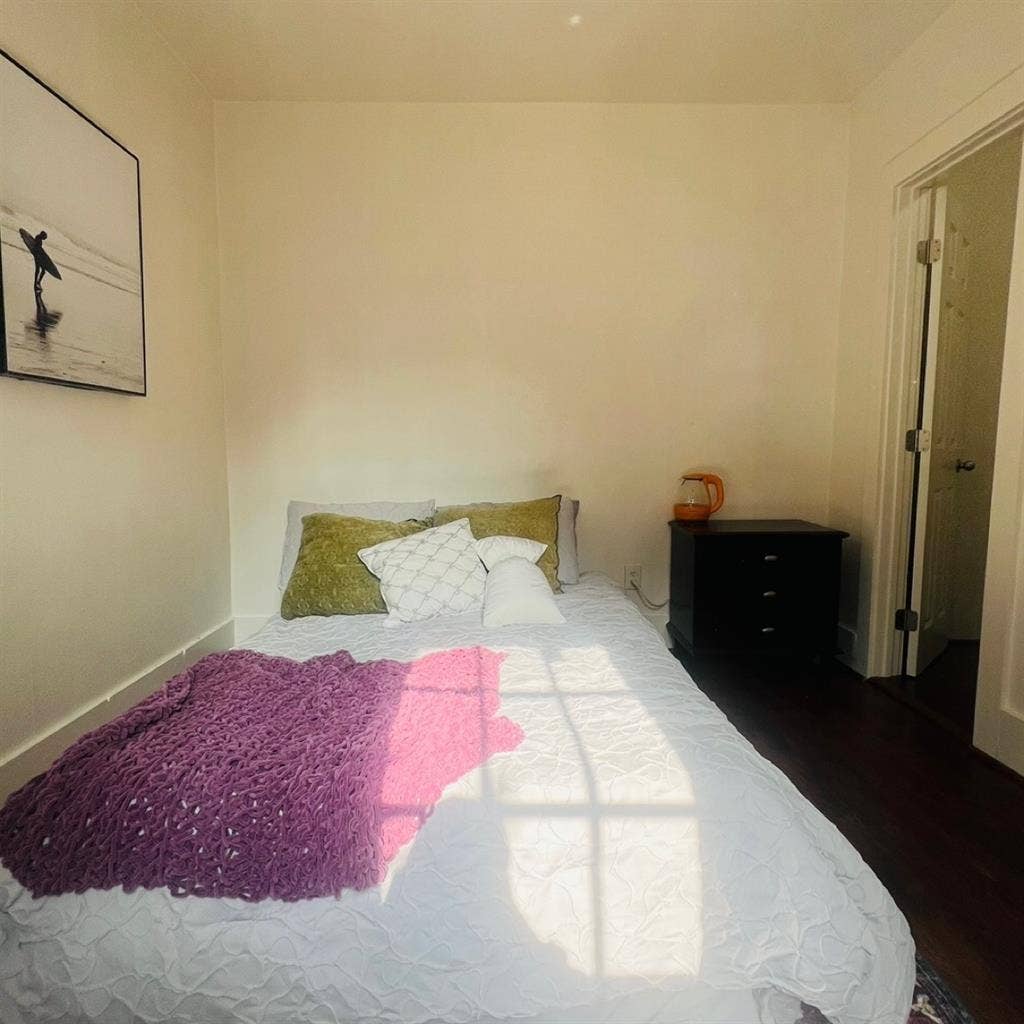 Cozy Pasadena Room for Rent