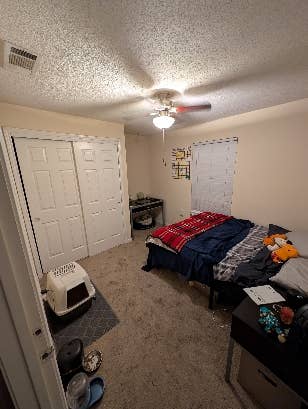 Looking for someone to Relet a room