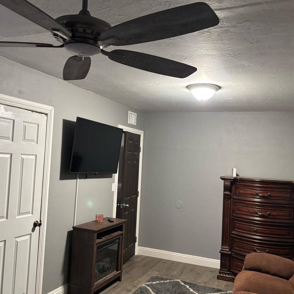 Big bedroom for rent