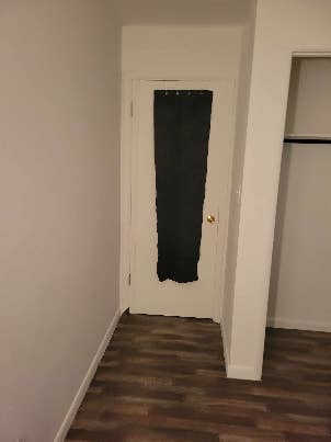 Small room for rent