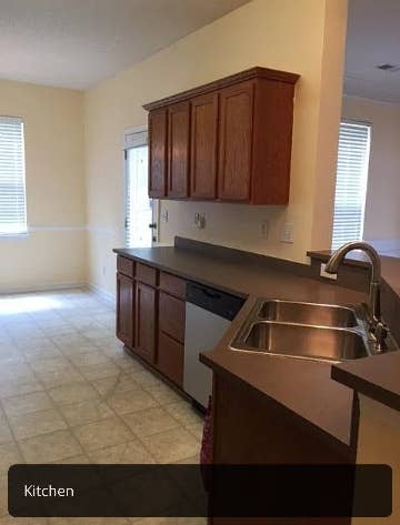 Roomate needed upstairs Mid March