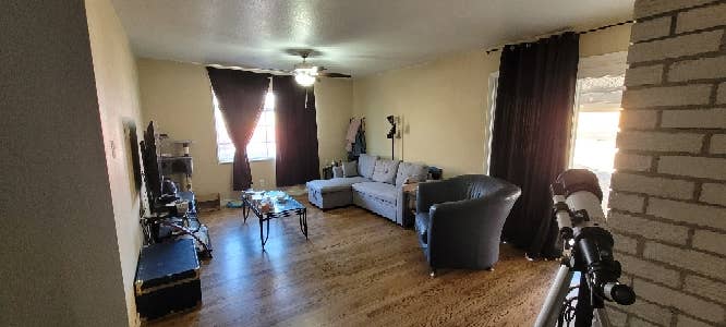 Introvert looking for roommate