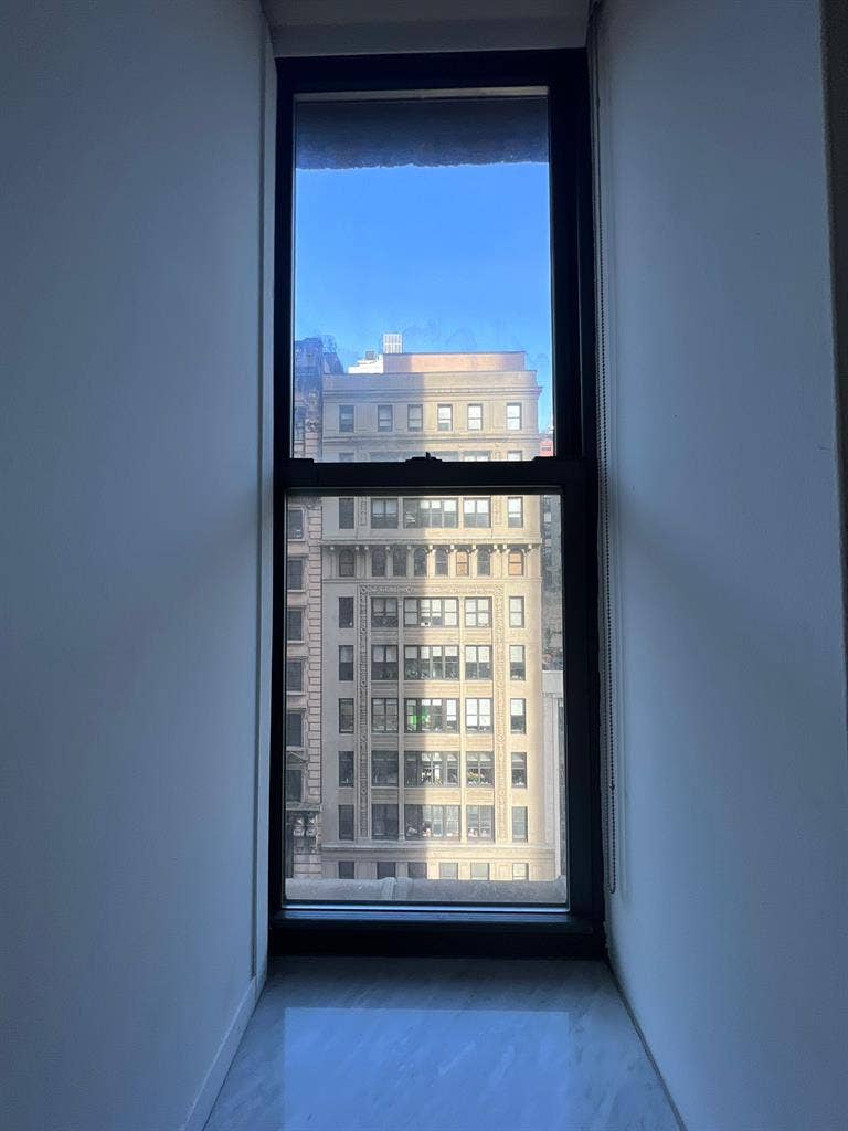 💖Room in Midtown South Available💖