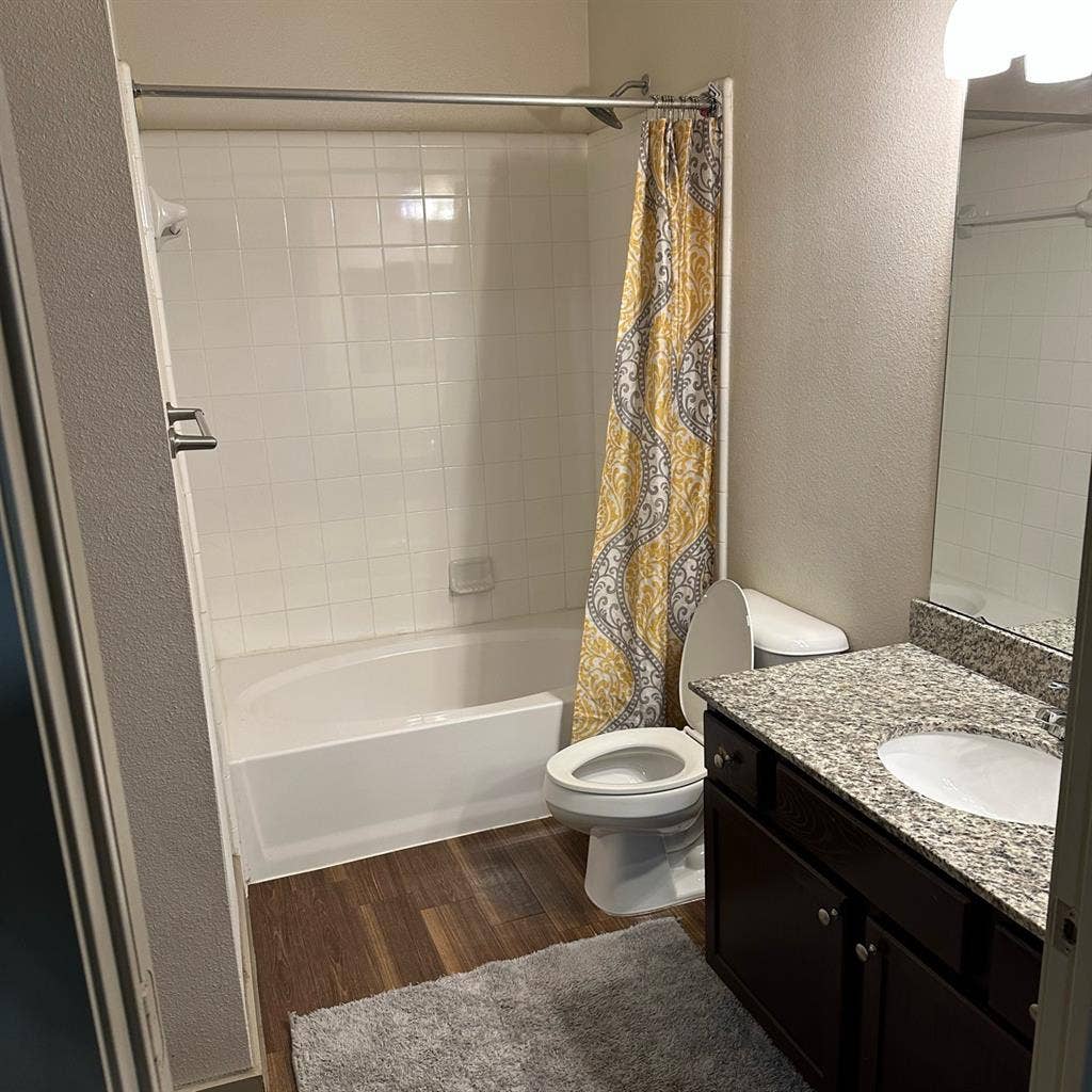 Room for rent- McKinney