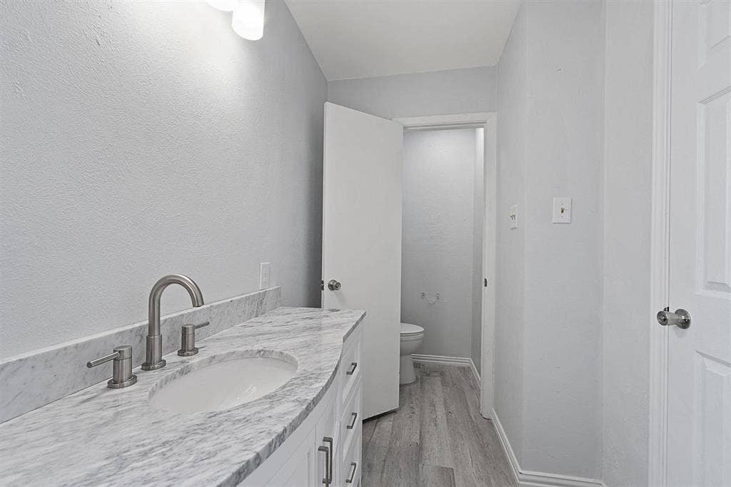 1 BR in Arlington