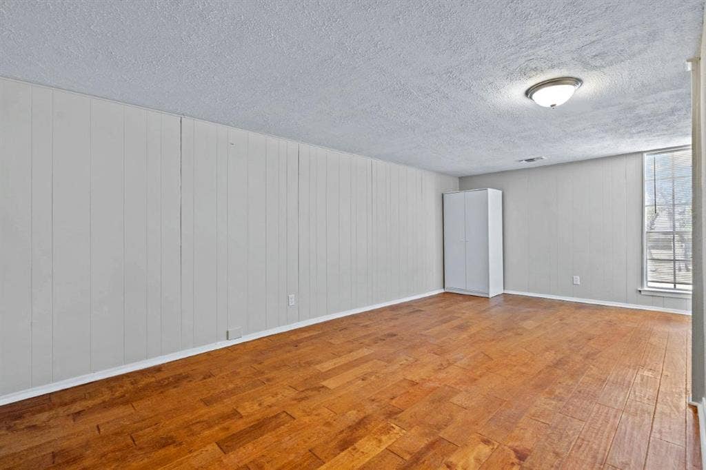 1 BR in Fort Worth