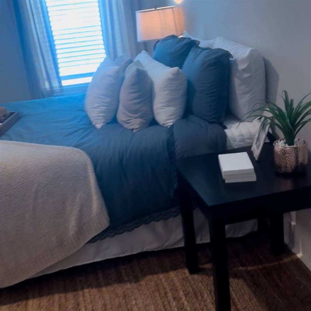 Sublease Master Bedroom