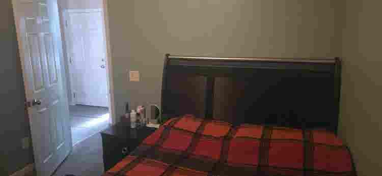 Room to rent in port orange