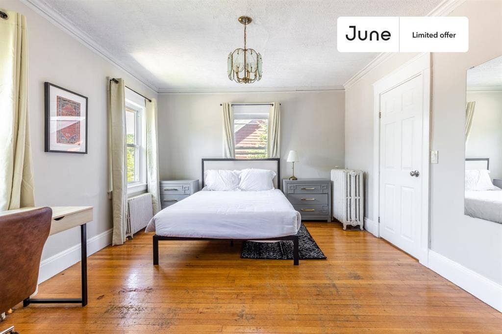 9 BR in Boston