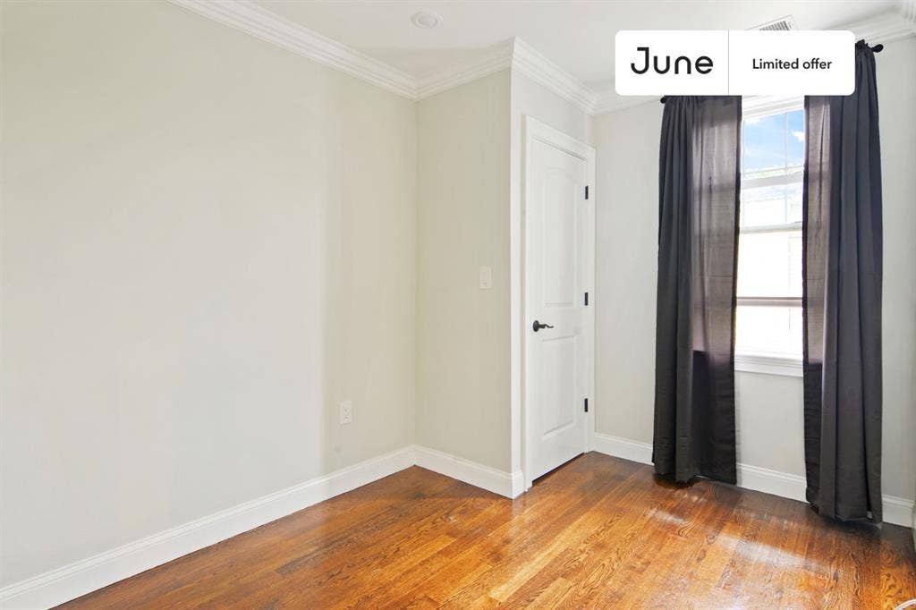 5 BR in Boston