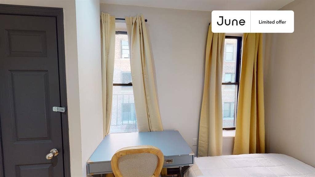 3 BR in New York City