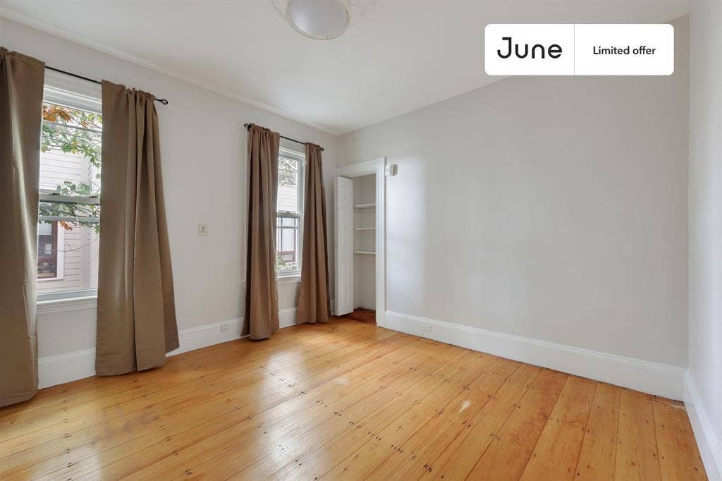 4 BR in Boston