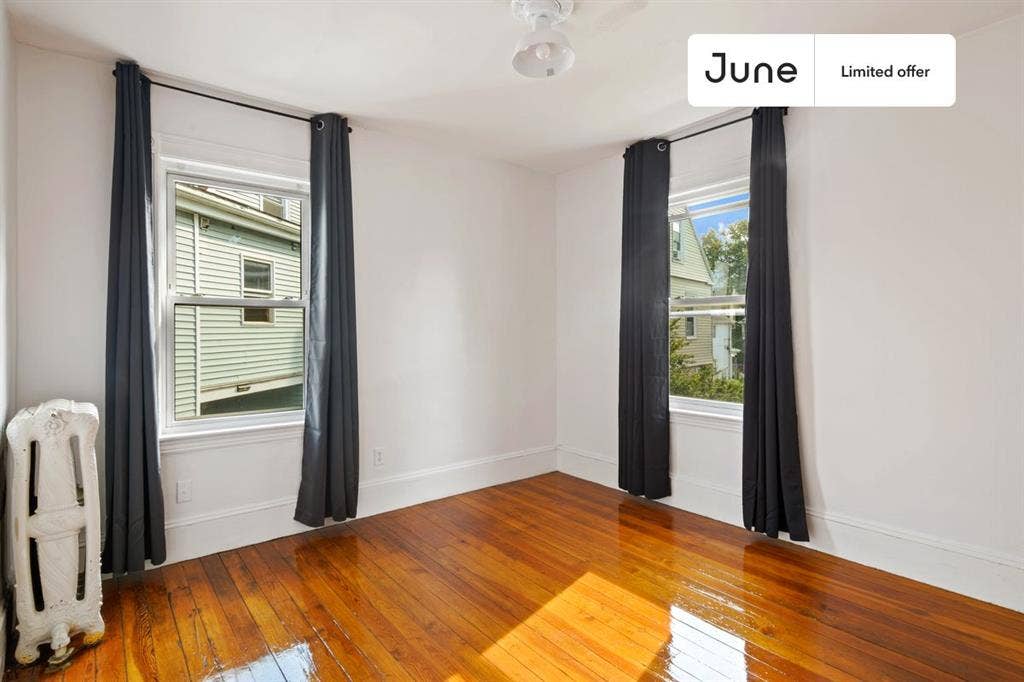 6 BR in Boston