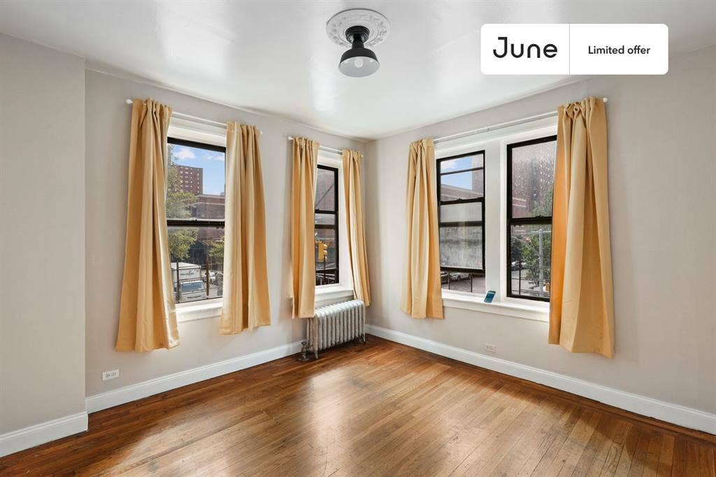 4 BR in New York City