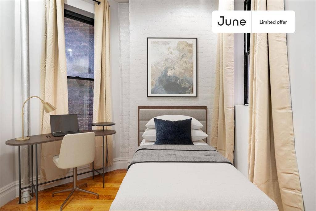 2 BR in New York City