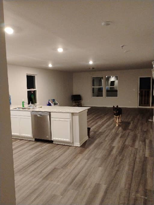 Large room with walk in