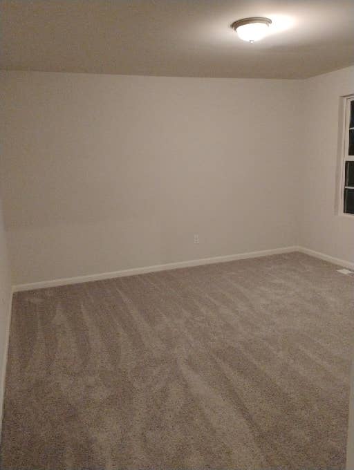 Large room with walk in