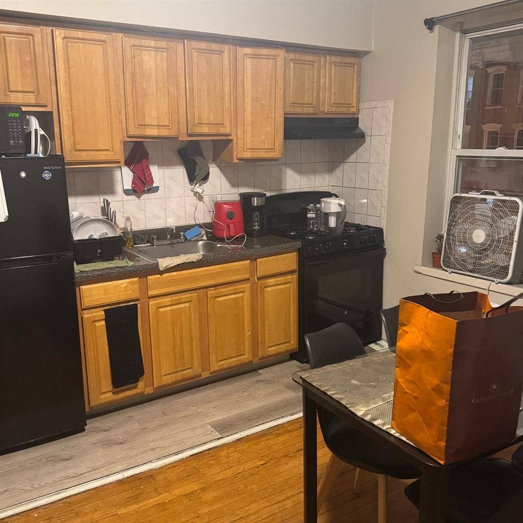 Rent one private bedroom in JC