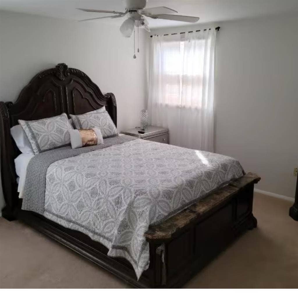 Rooms for rent  beds