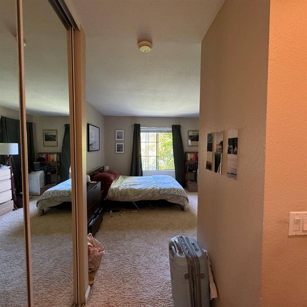 Del Mar Master Bedroom in
Apartment