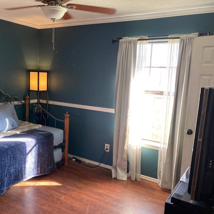 2 Rooms Available in Central Denton