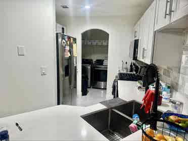 Room w Jack&jill bathroom.
WOMEN