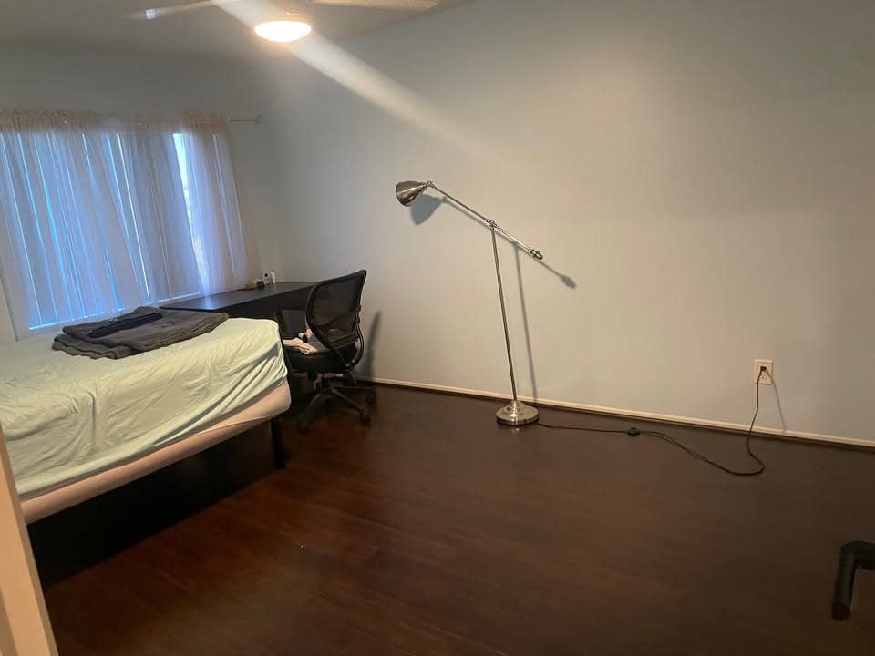 Cozy Room for Rent