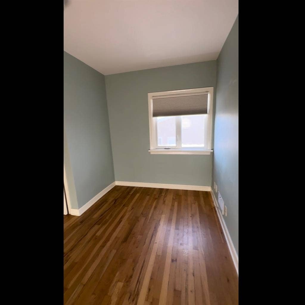 Room available in Mount Pleasant!