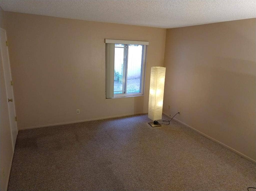 $1400 for a master bedroom