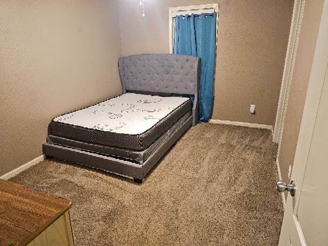 Furnished Room For Rent