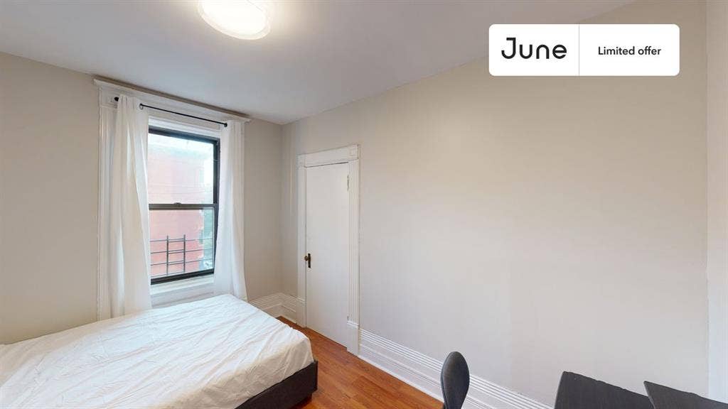 4 BR in New York City