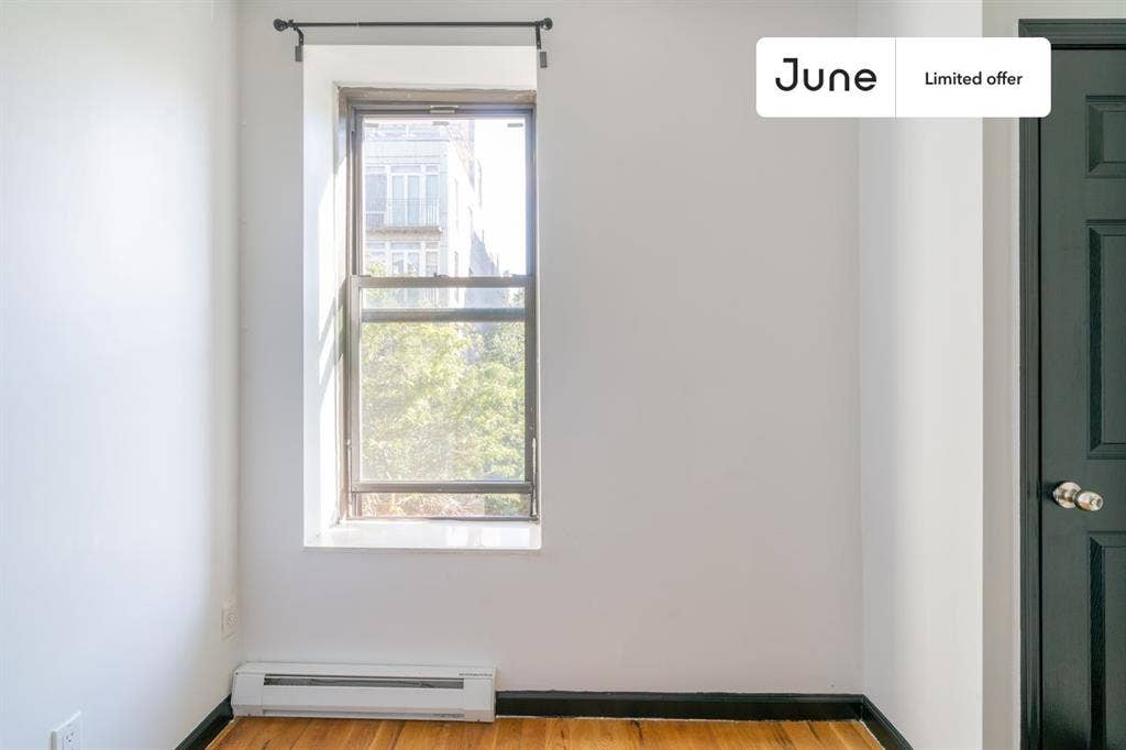 3 BR in New York City