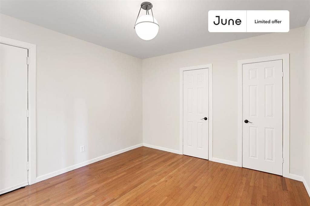 2 BR in New York City