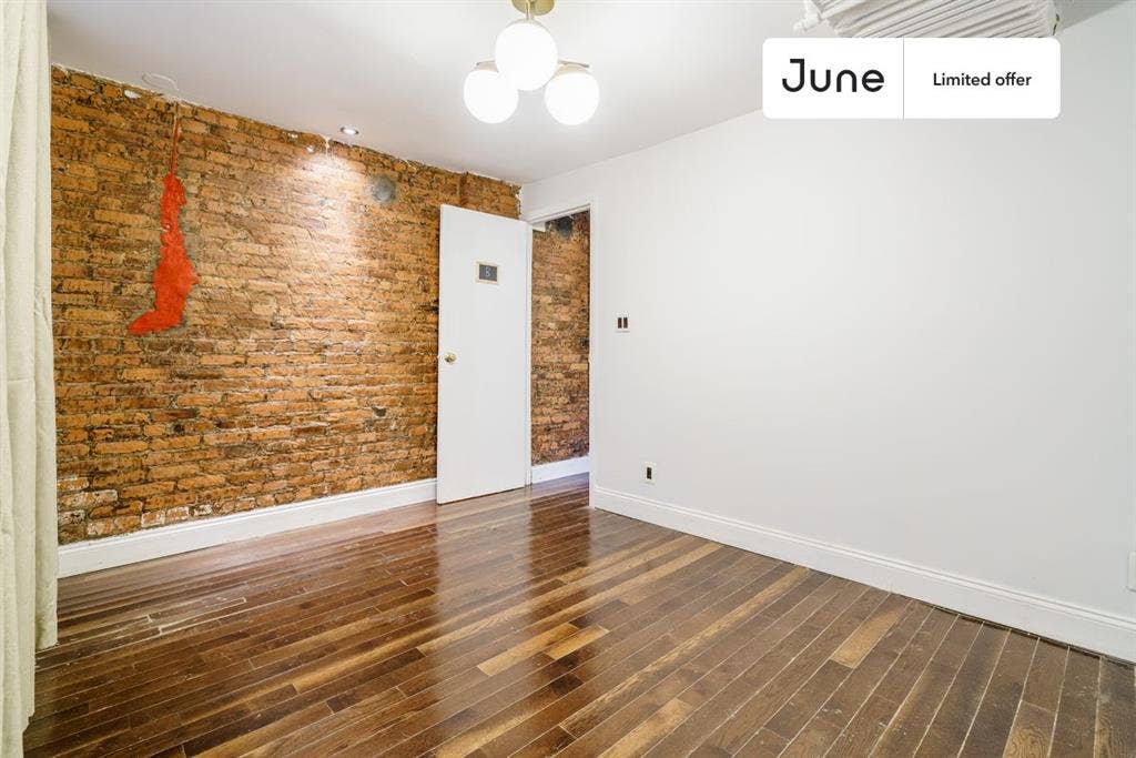 5 BR in New York City