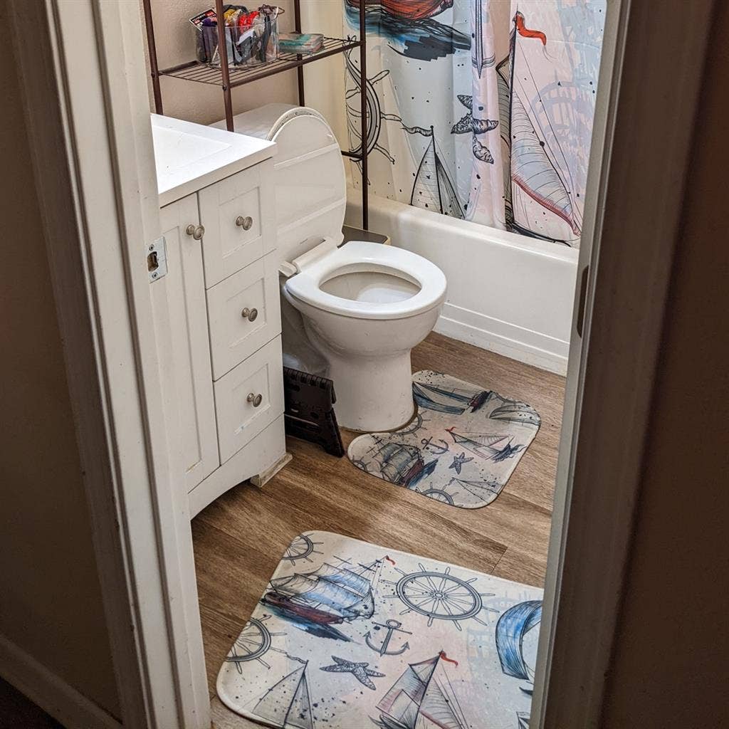 Room with Own Bathroom for Rent!