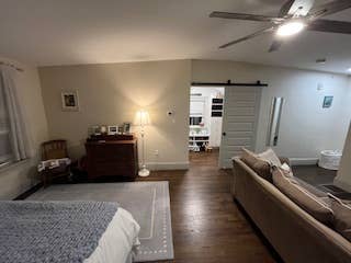 Huge room in B in Dorchester