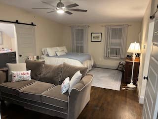 Huge room in B in Dorchester