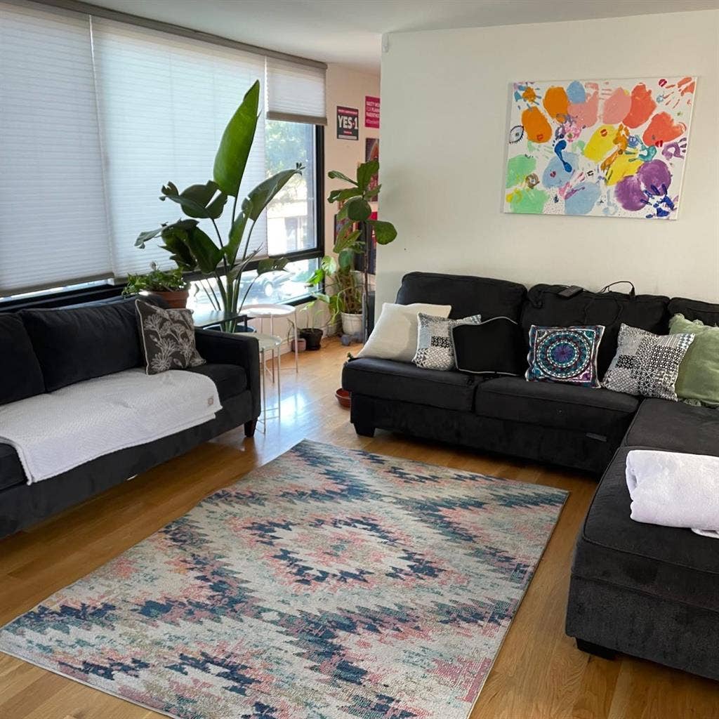 Room available in Oakland townhome