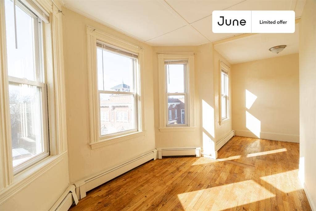 4 BR in Boston