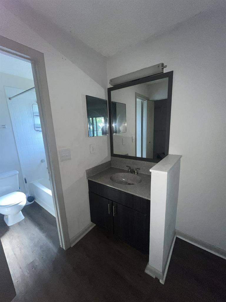 Private Room & Bathroom for Rent