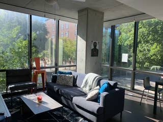 UT Austin Modern Sublet w/3 Females