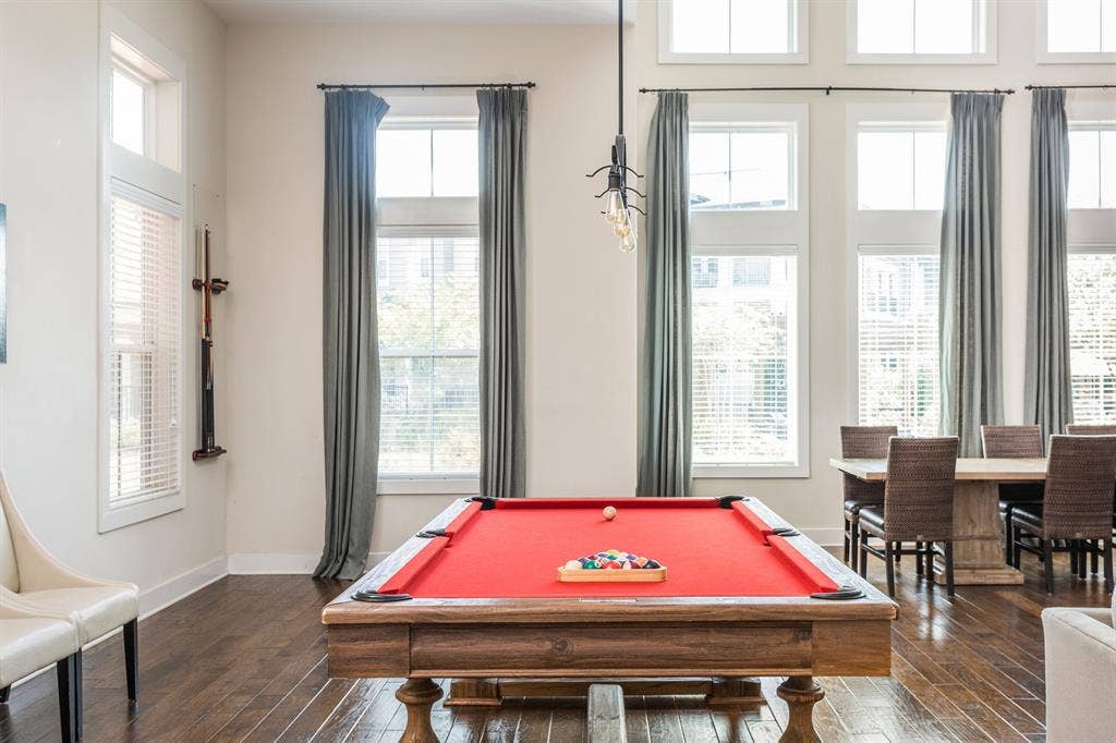 Daniel Island Apt ba ISO roomie