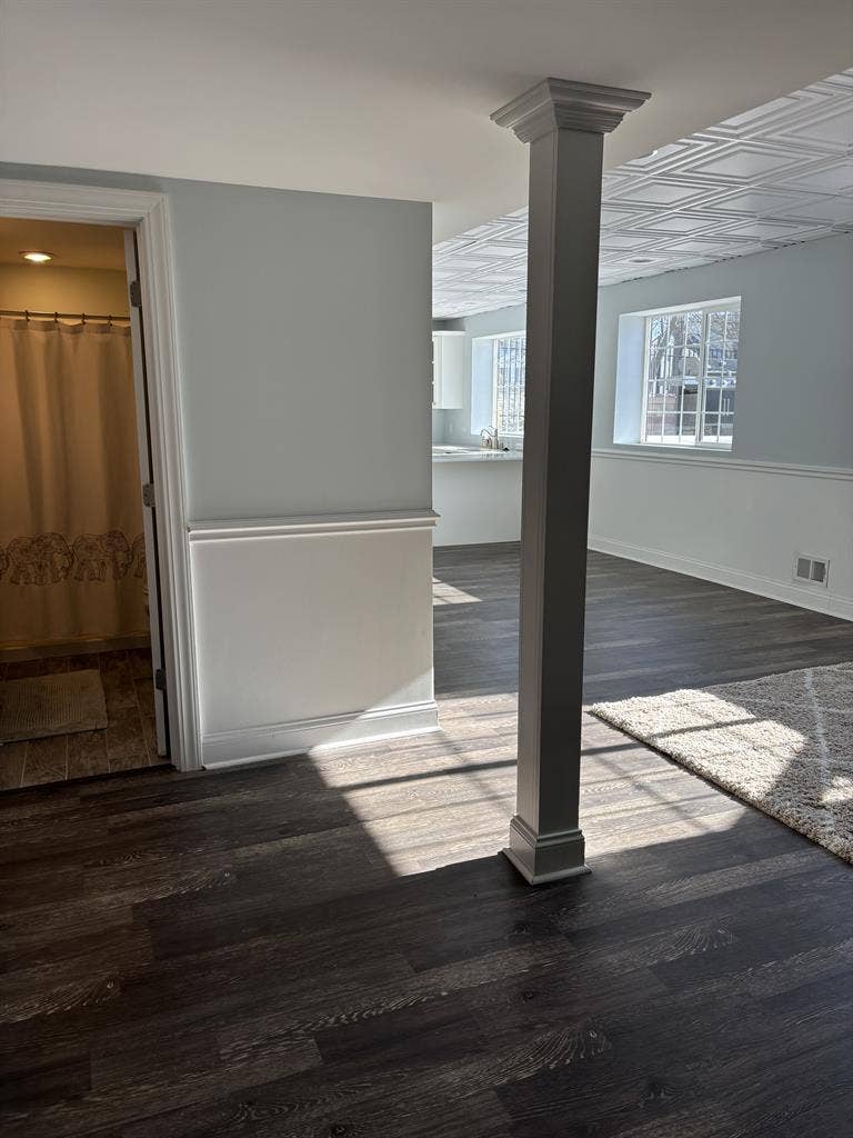 Studio like sq
 ft space for rent