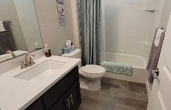 Private Furnished Room in Manteca